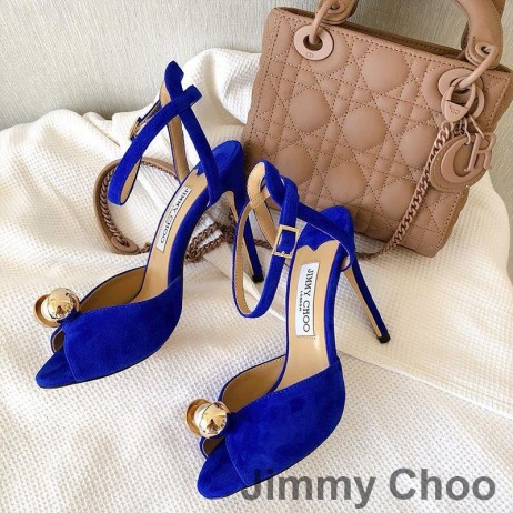 Jimmy Choo Marfim Sandálias Das Mulheres De Camurça Com Pérola Detalhe Azul