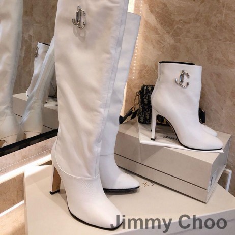 Jimmy Choo Mahesa 100 Térd Zsákmányt Nők Borjú Bőr JC Embléma Fehér