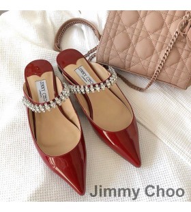 Damskie Klapki Na Płaskiej Podeszwie, Buty Jimmy Choo Bing Z Lakierowanej Skóry Z Paskiem Z Kryształu Koloru Czerwonego