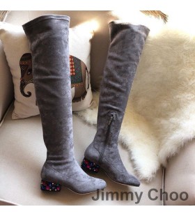 Buty Do kolan Jimmy Choo Maine Damskie Zamszowe Na Obcasie, Ozdobione Kryształkami, Kolor Szary