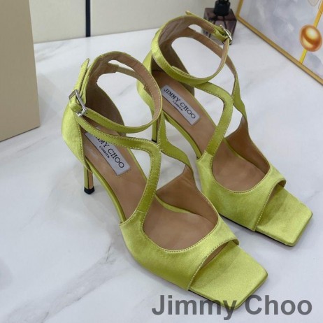 Jimmy Choo 아지아 85 샌들은 여자 레몬 새틴