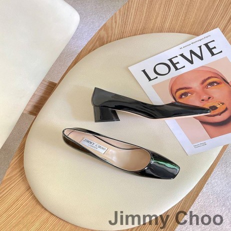 Ženske Cipele-brod Jimmy Choo Gisela 50 Od Lakirane Kože S Logotipom sustava JC Crne Boje