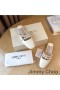 Jimmy Choo Amaya Mulas De Las Mujeres De Cuero De Patente Con Adorno De Perlas Blancas