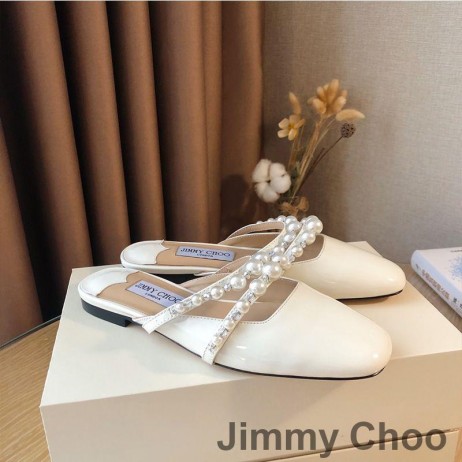 Jimmy Choo Amaya Muldyr Kvinder Patent Læder Med Perle Hvid Forskønnelse